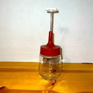 Vintage Retro Gemco Glass Red Brown lid Food Vegetable Nut Chopper Kitchen Tool